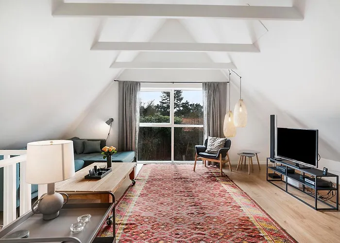 Σπίτι διακοπών Charming And Well-kept Near The Child-friendly At Begtrup Vig Knebel